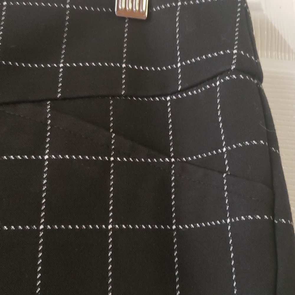 Charter Club Cambrige Slim Pants - Picture 4 of 8